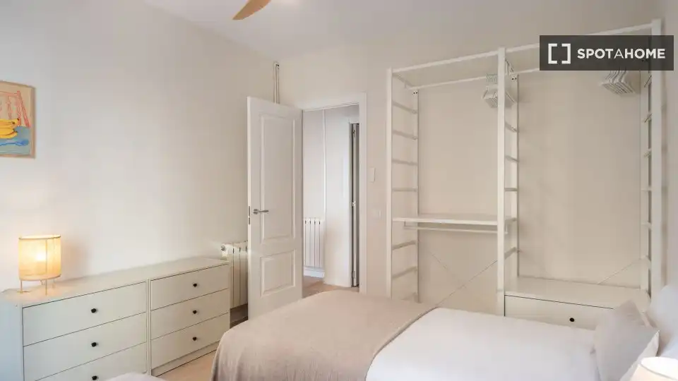 Flat with terrace to rent in Eixample, imagen 16