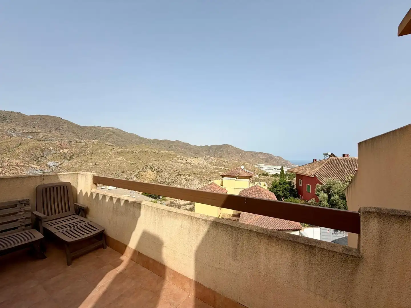 Vista exterior de Casa adosada en venda en Vícar amb Terrassa, Traster i Piscina comunitària