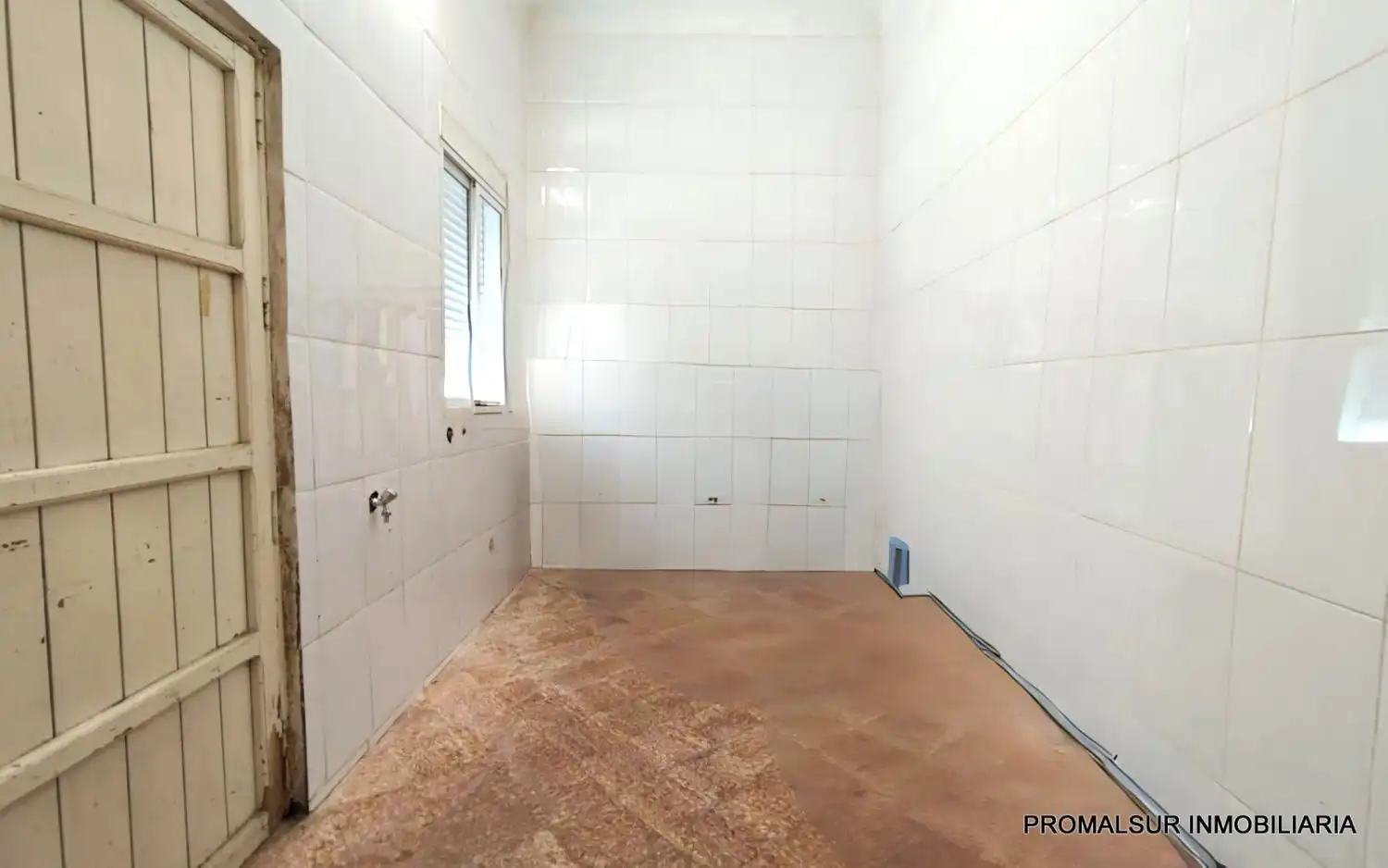 Local comercial en venda a Puente Genil, imagen 3