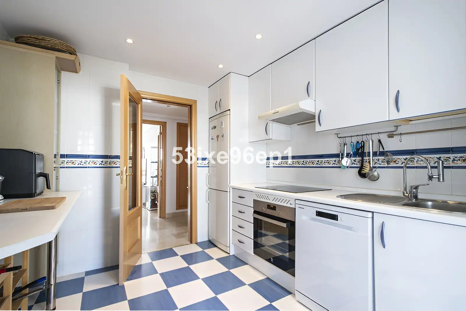 Apartament amb piscina en venda a Selwo, imagen 7