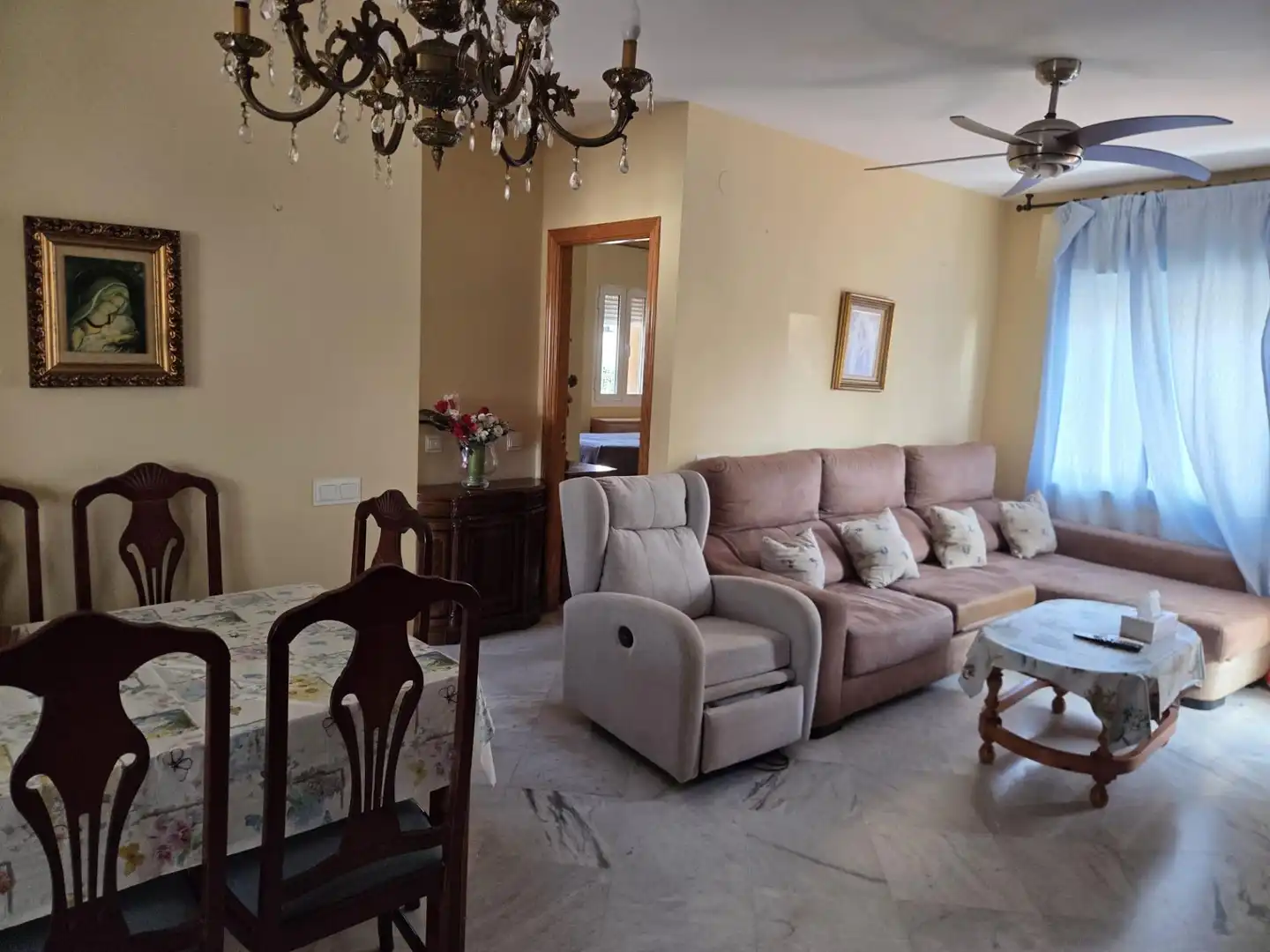 Sala de estar de Piso en venta en Rincón de la Victoria con Aire acondicionado y Terraza
