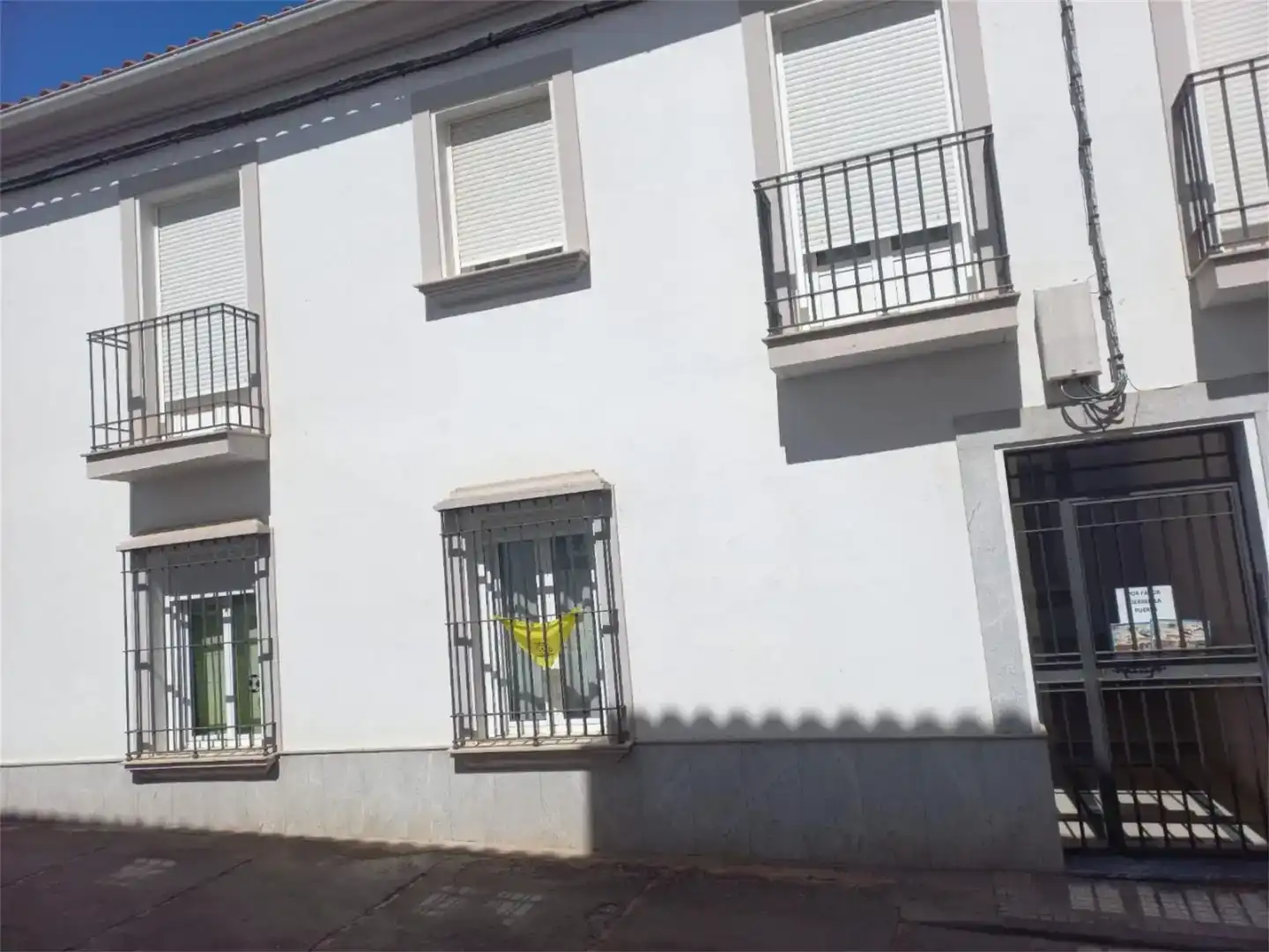 Vista exterior de Pis en venda en Fuentes de León amb Aire condicionat, Traster i Moblat