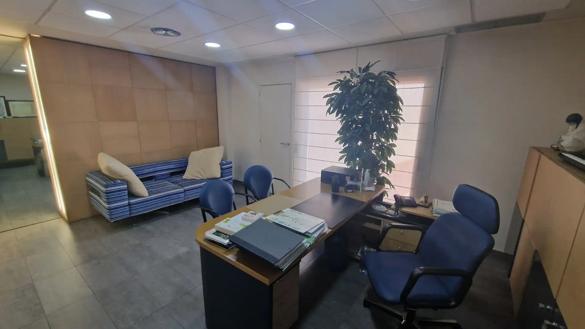 Bureau avec ascenseur à louer à Passeig de Pere III 90, imagen 3