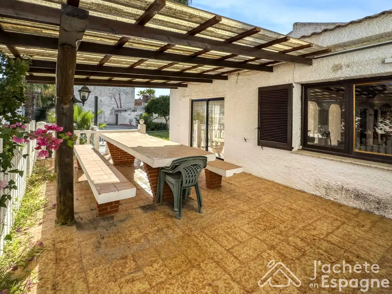 Terrassa de Casa o xalet en venda en Vinaròs amb Aire condicionat, Calefacció i Jardí privat