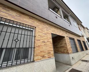 Exterior view of Apartment to rent in Badajoz Capital  with Air Conditioner, Heating and Storage room