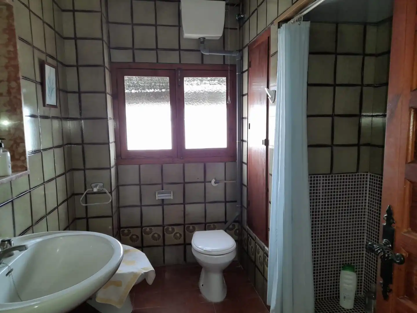 Bany de Casa o xalet en venda en La Roda de Andalucía amb Aire condicionat, Jardí privat i Piscina