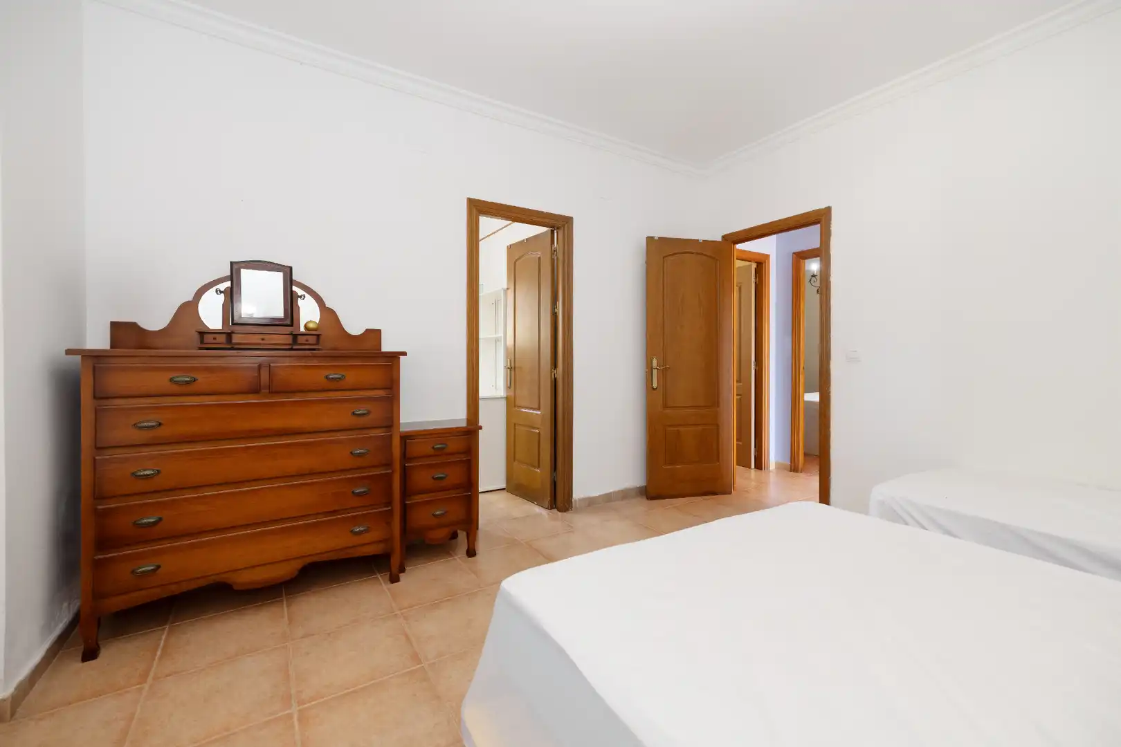 Dormitori de Casa o xalet de lloguer en El Puerto de Santa María amb Aire condicionat, Jardí privat i Piscina