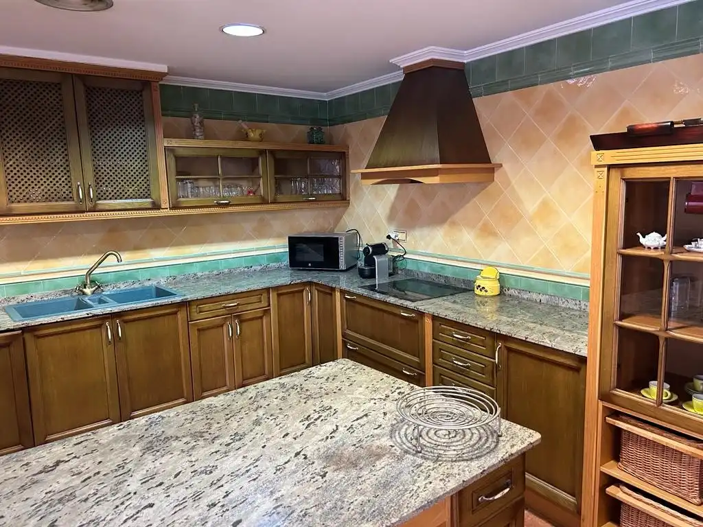Casa con terraza en venta en Zona Papa Luna - Platja del Gurugú, imagen 18