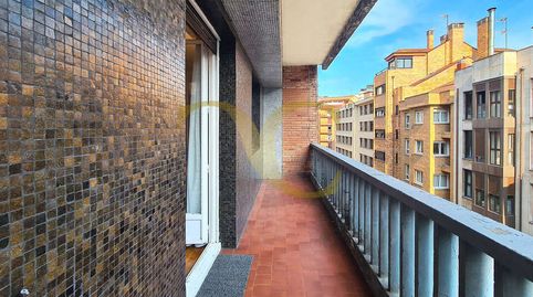 Foto 2 de Piso en venta en Avenida de la Costa, Barrio del Centro, Gijón