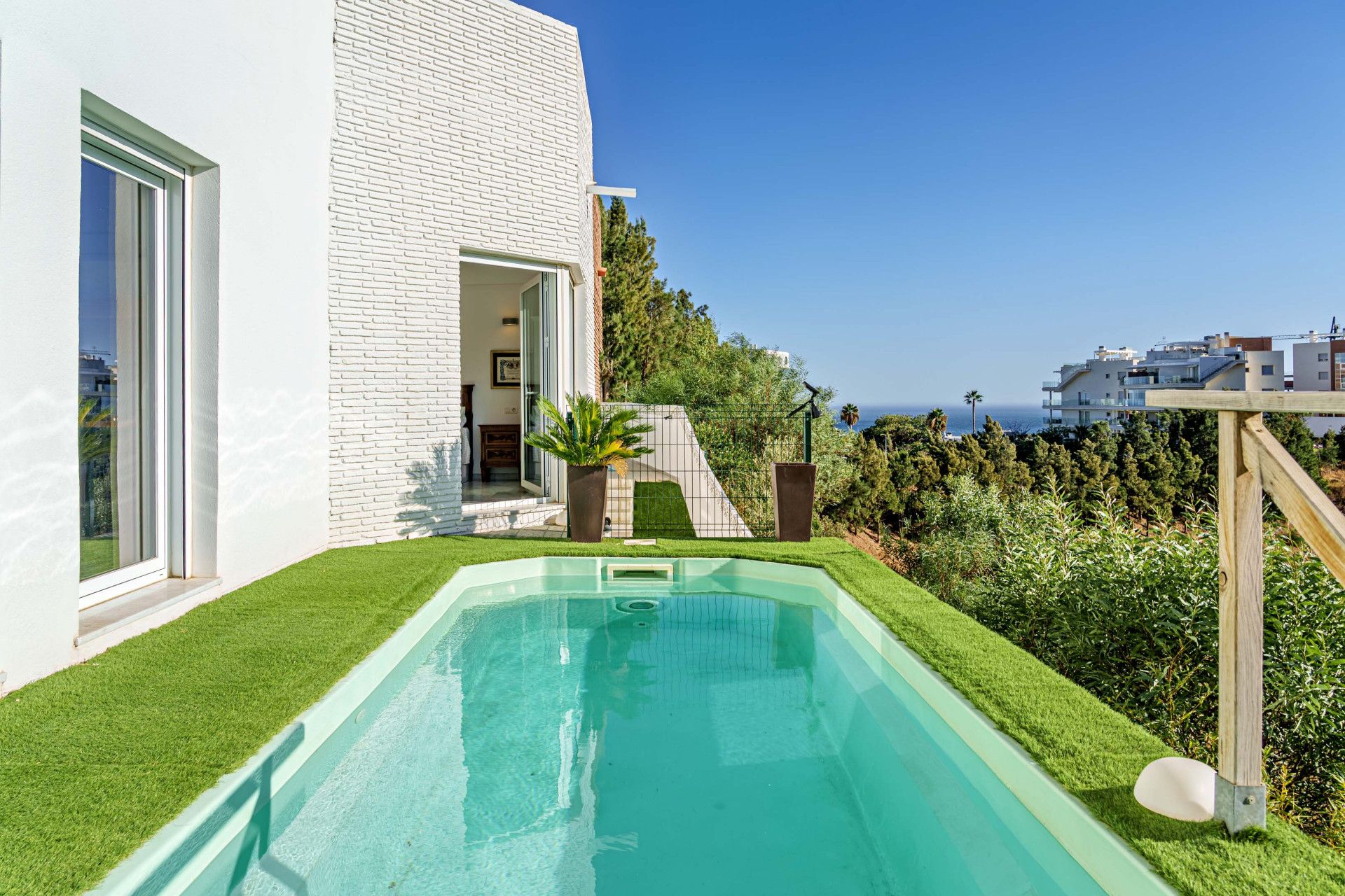 Garden of Single-family semi-detached for sale in Benalmádena  with Air Conditioner, Private garden and Terrace