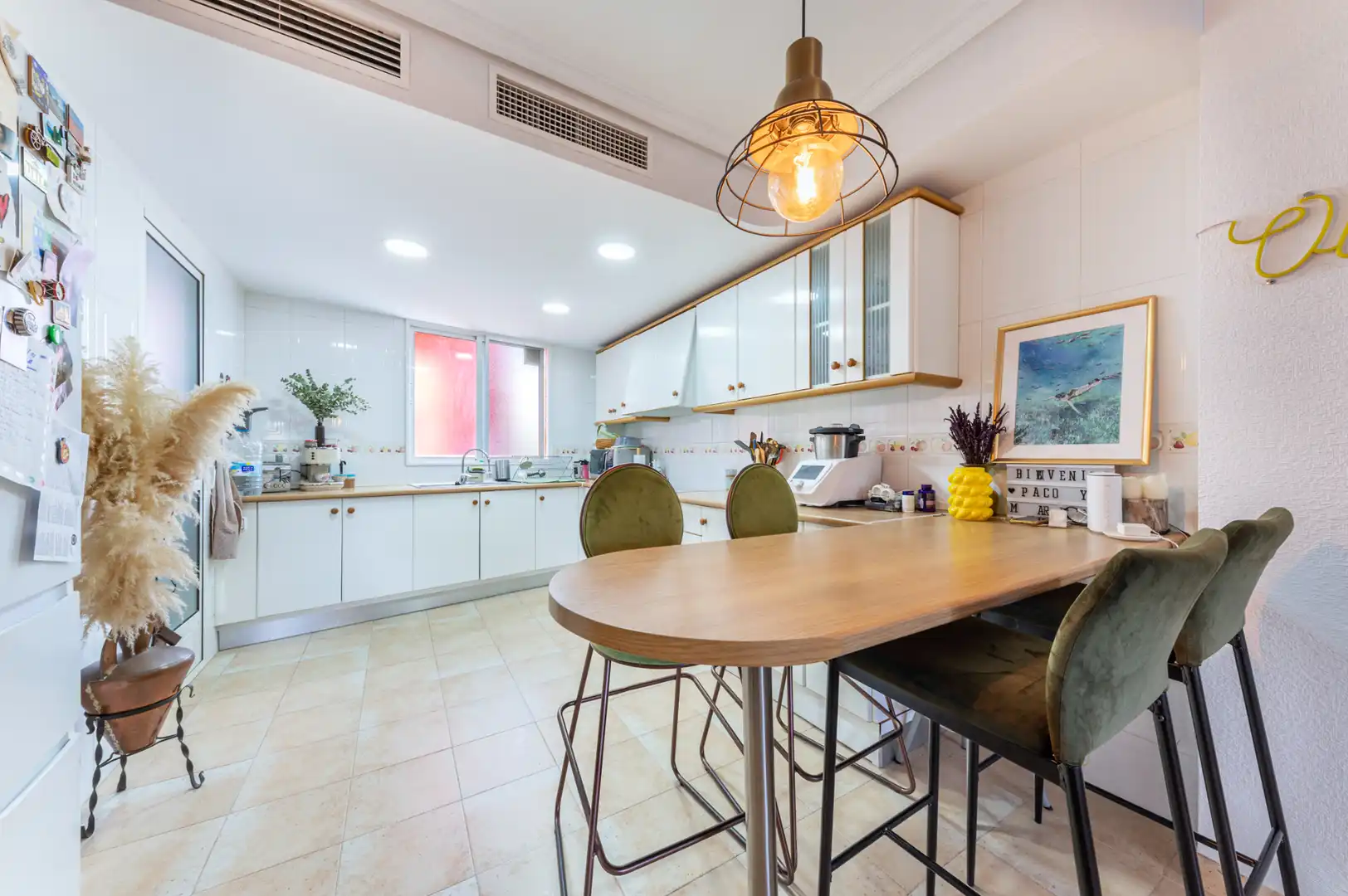 Flat for sale in Calle de la Olma, San Antón