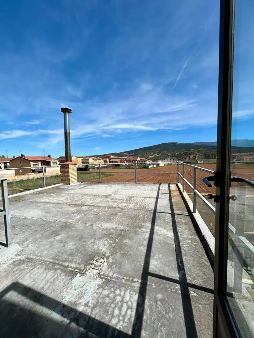 Casa o xalet en venda a Baños de Río Tobía