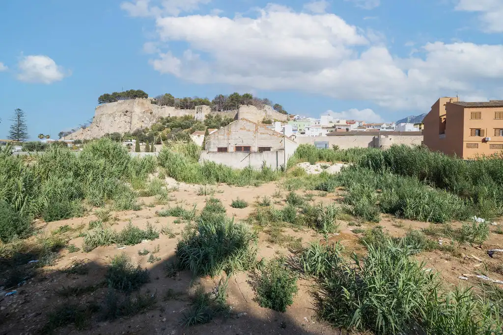 Terreno en venta en Dénia