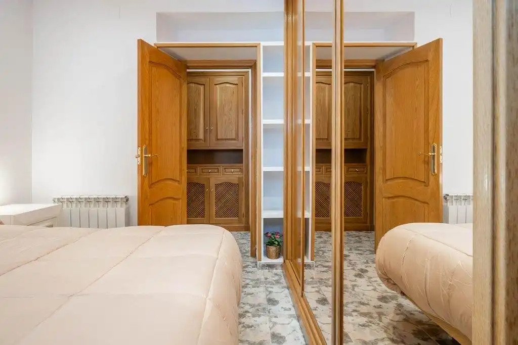 Piso con ascensor en venta en Calle Águila, imagen 13