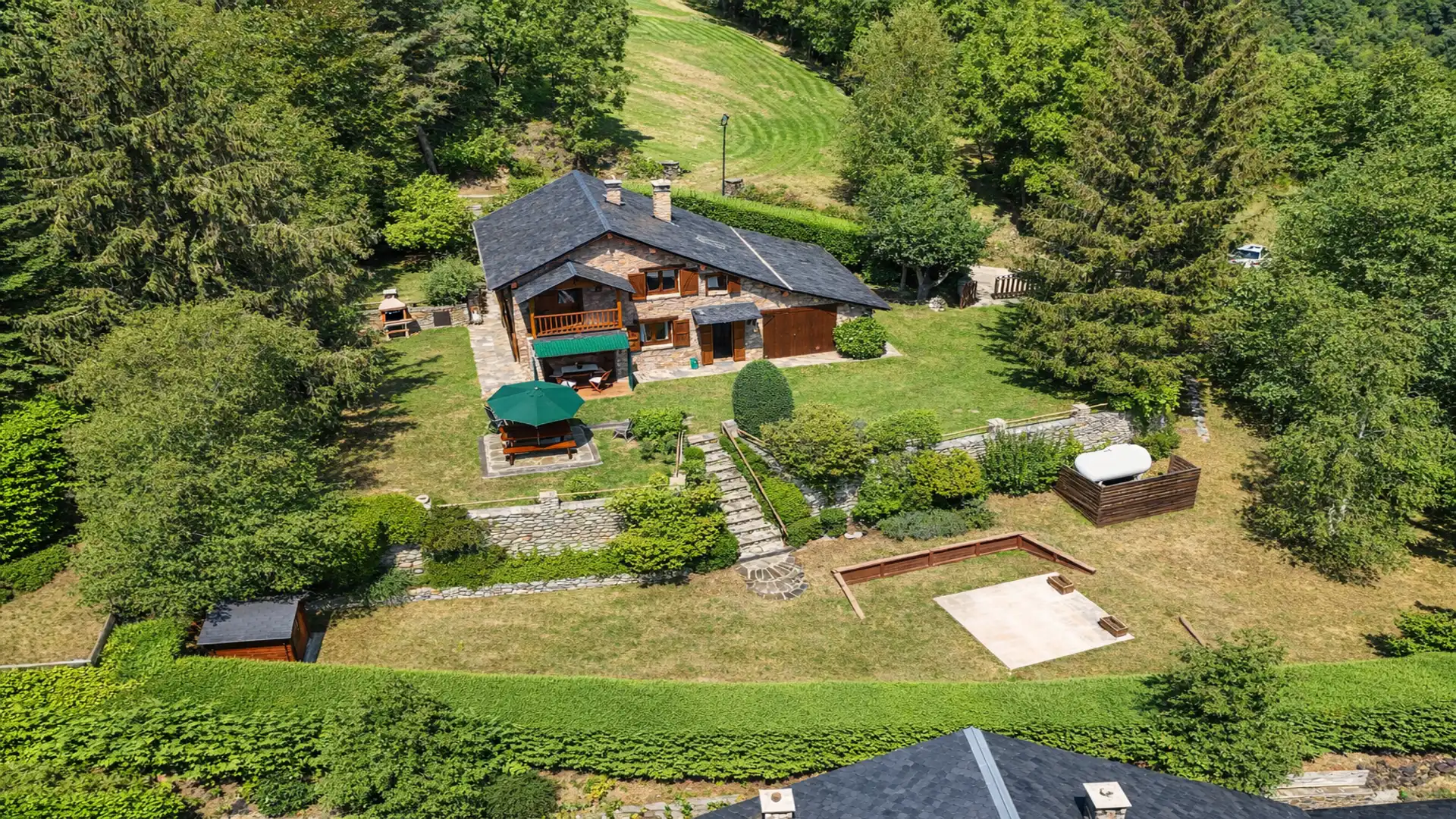 Jardín de Casa o chalet en venta en Toses con Calefacción, Jardín privado y Parquet
