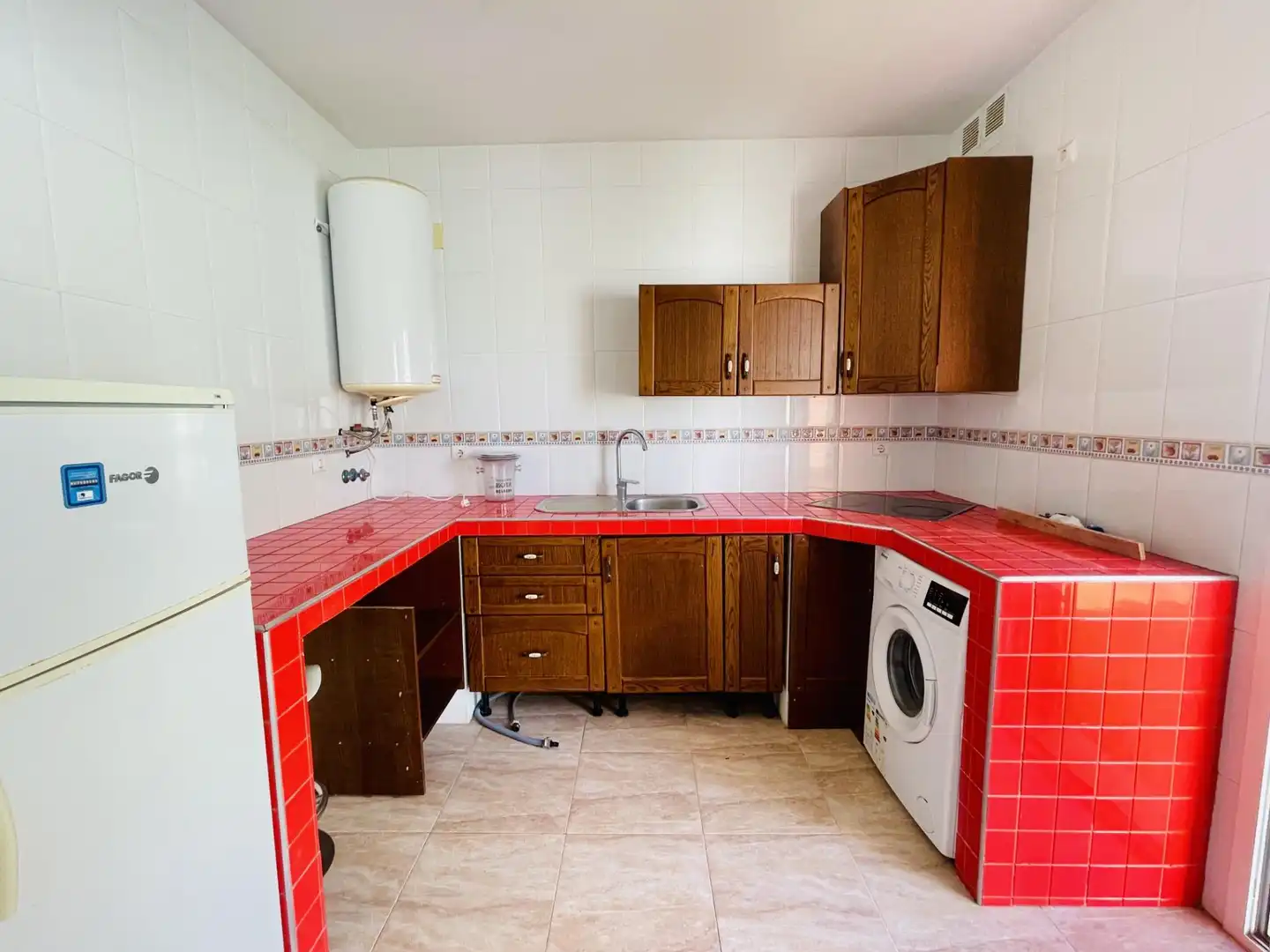 Casa a schiera con piscina in vendita a Fuente de Piedra, imagen 2