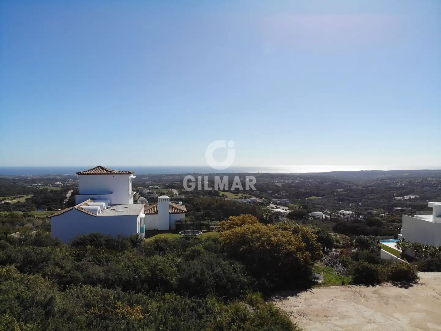 Chalet con piscina en venta en Sotogrande Alto