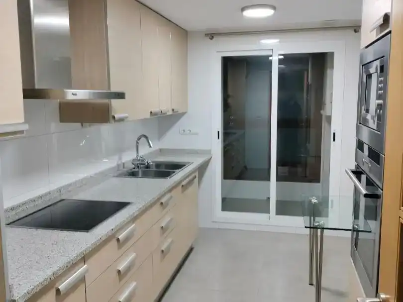 Cuina de Pis en venda en Picanya amb Aire condicionat