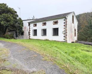 Vista exterior de Casa o xalet en venda en A Pontenova   amb Calefacció, Jardí privat i Terrassa