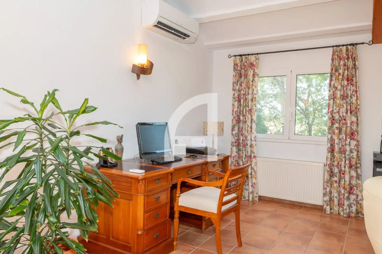 Houses for sale in Pontós  with Air Conditioner, Heating and Private garden