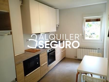 Kitchen of Flat to rent in Vitoria - Gasteiz  with Heating, Storage room and Furnished