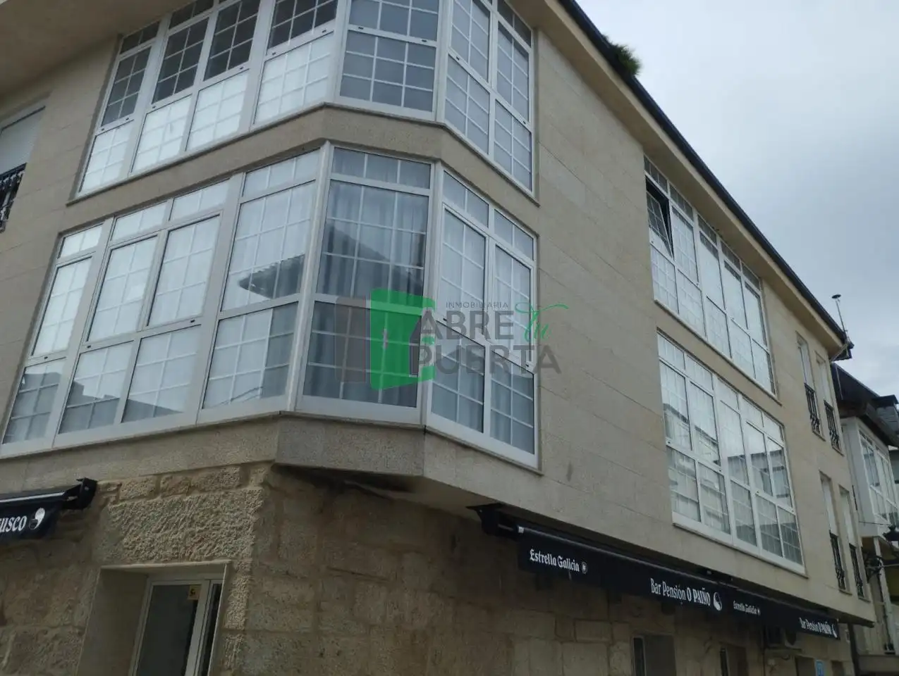 Vista exterior de Edificio en venta en A Pobra de Trives 