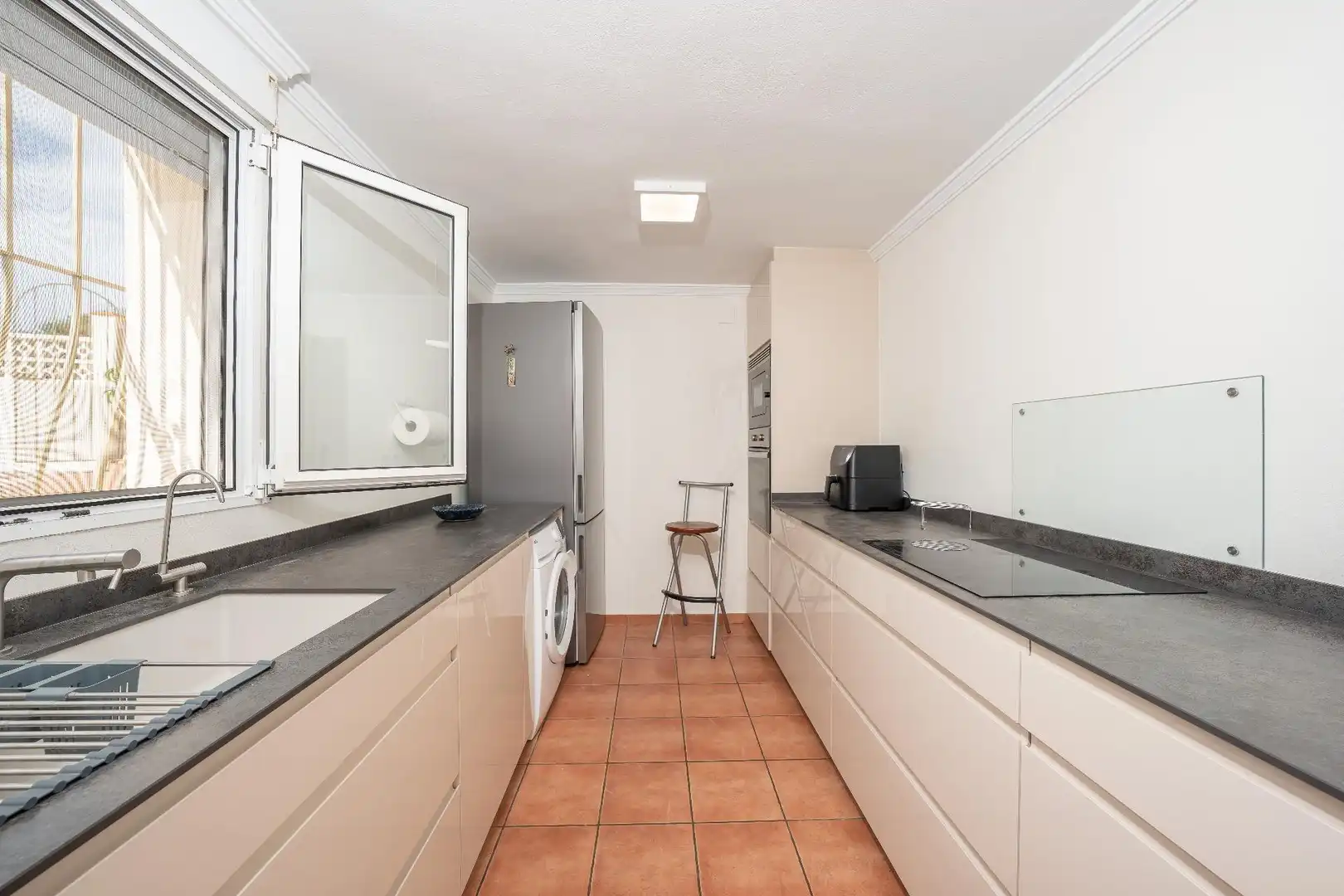 Cocina de Casa o chalet en venta en Xaló con Aire acondicionado, Jardín privado y Terraza