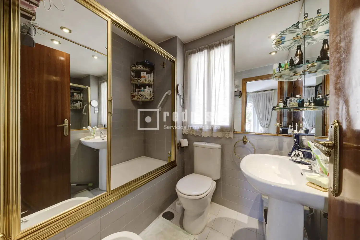Bathroom of Houses for sale in Pozuelo de Alarcón  with Heating, Private garden and Terrace