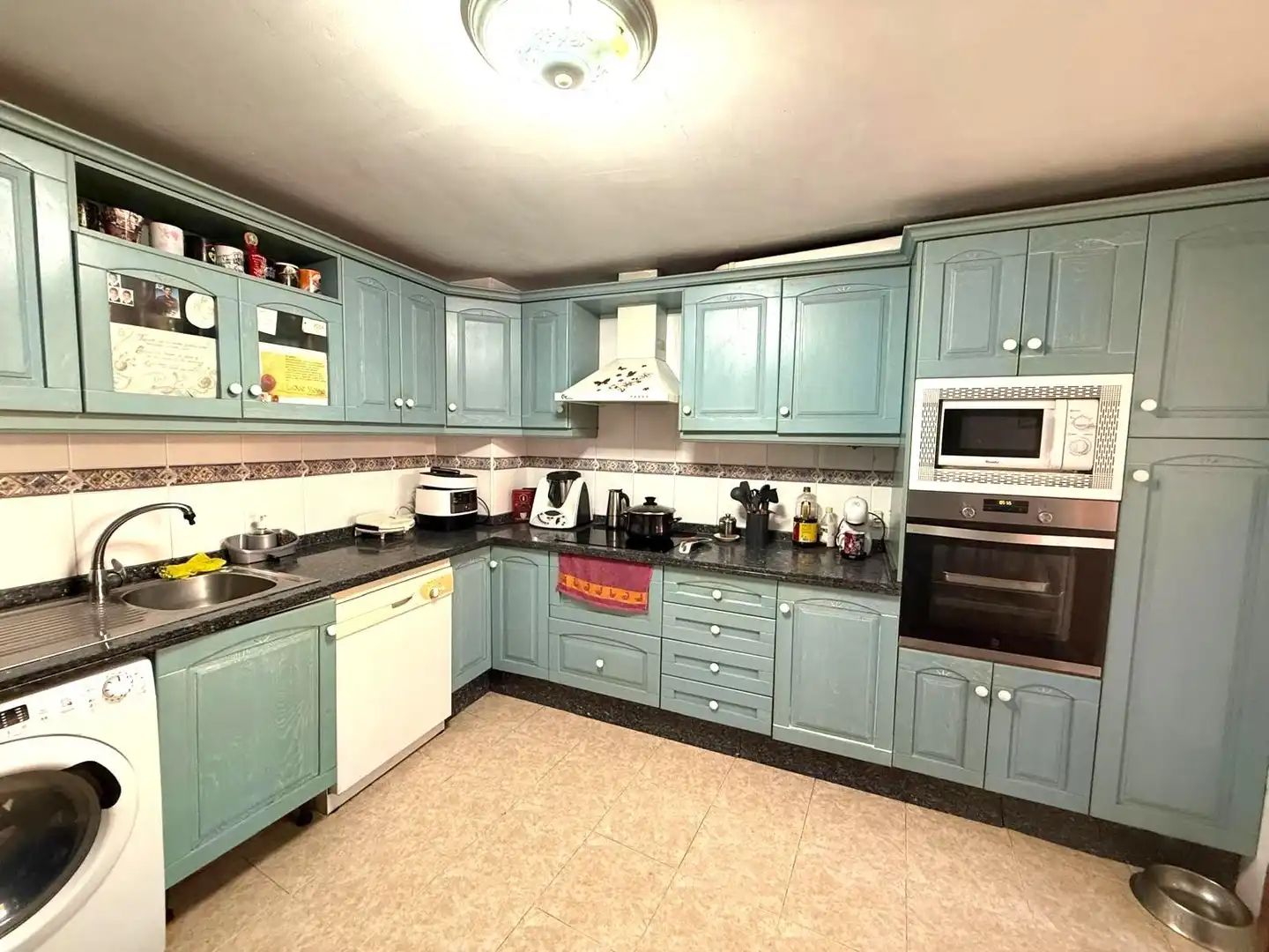 Küche von Wohnung zum Verkauf in Málaga Capital mit Klimaanlage, Terrasse und Balkon