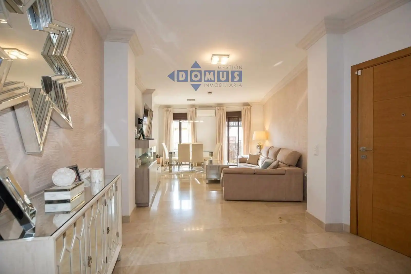 Wohnzimmer von Wohnung zum Verkauf in Centro