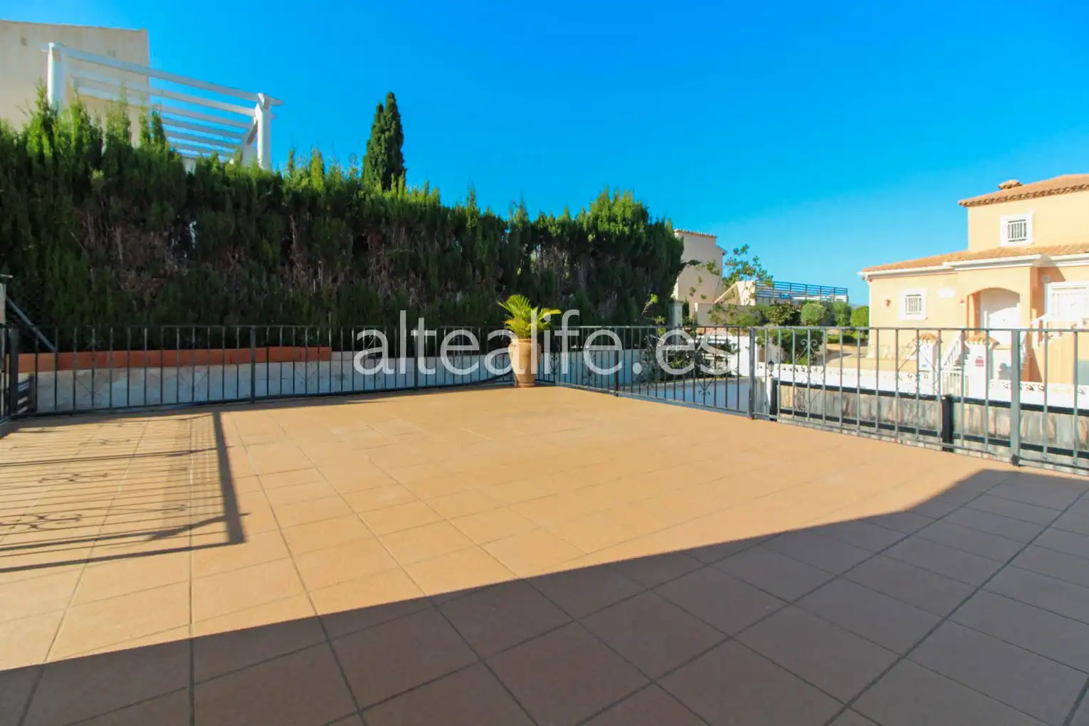 Exterior view of Houses for sale in Altea  with Air Conditioner, Terrace and Community pool