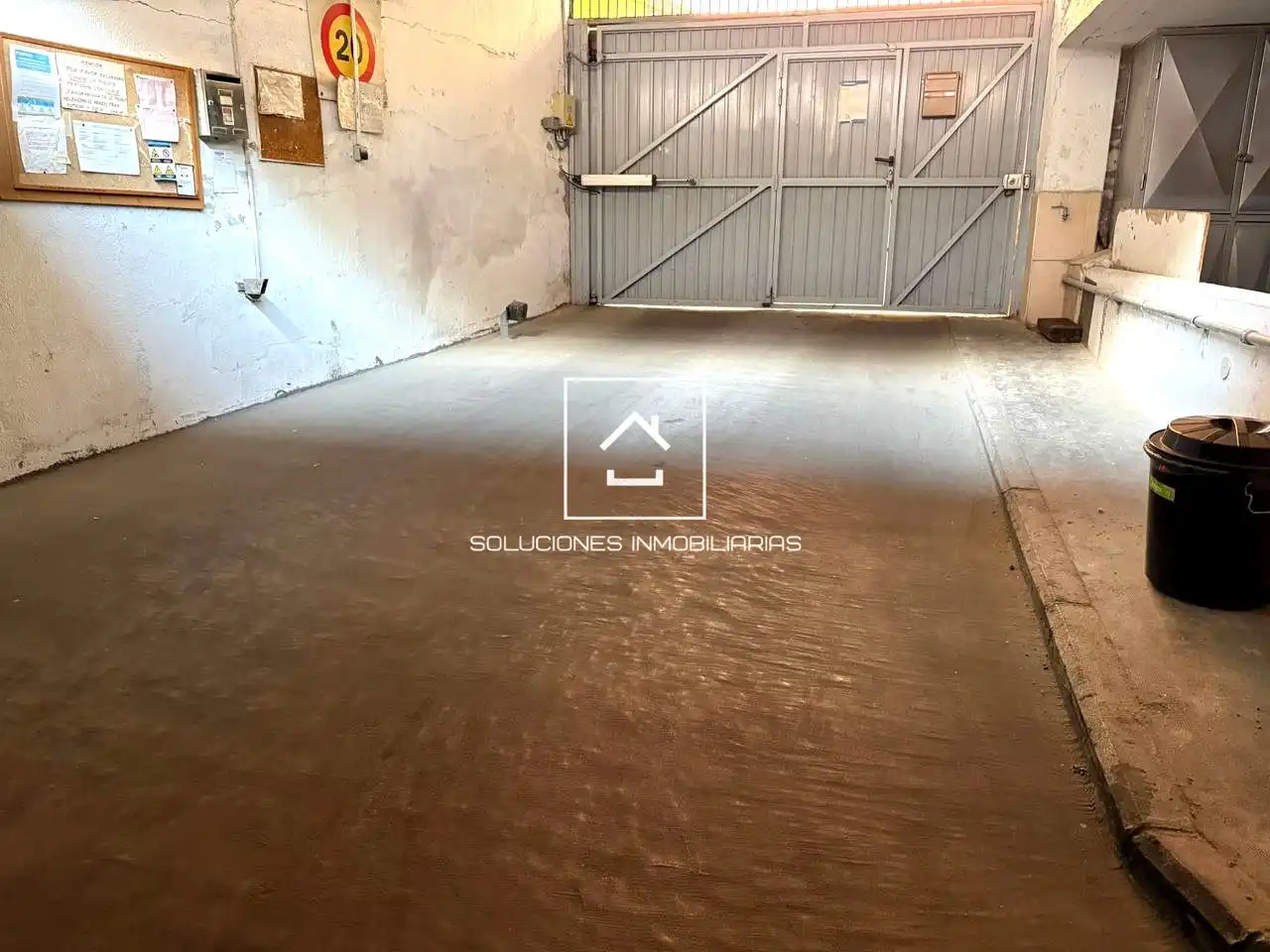 Parking de Garaje en venta en Madrid