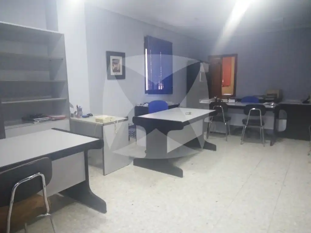 Business premises for sale in Calle Amberes, imagen 2