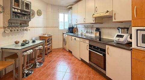 Foto 4 de Dúplex en venda a Calle de San Lorenzo, Colmenarejo, Madrid