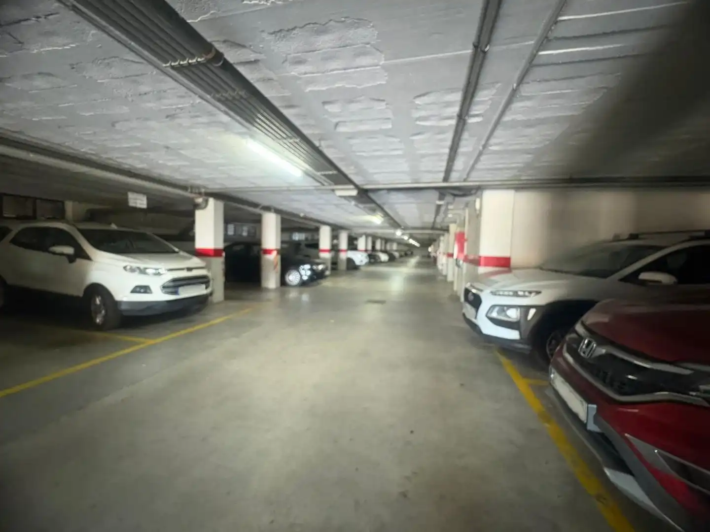 Parkplatz von Wohnung zum Verkauf in Benalmádena mit Klimaanlage, Heizung und Terrasse