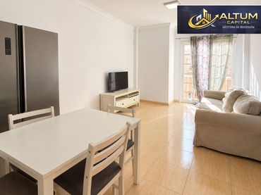 Flat for sale in Calle la Victoria