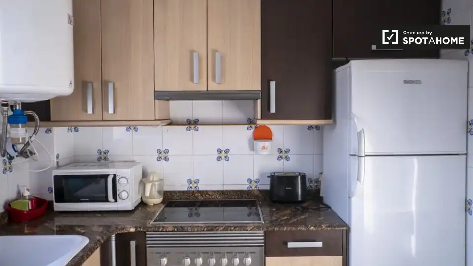 Appartamento con terrazza in affitto a Poblats Marítims, imagen 12
