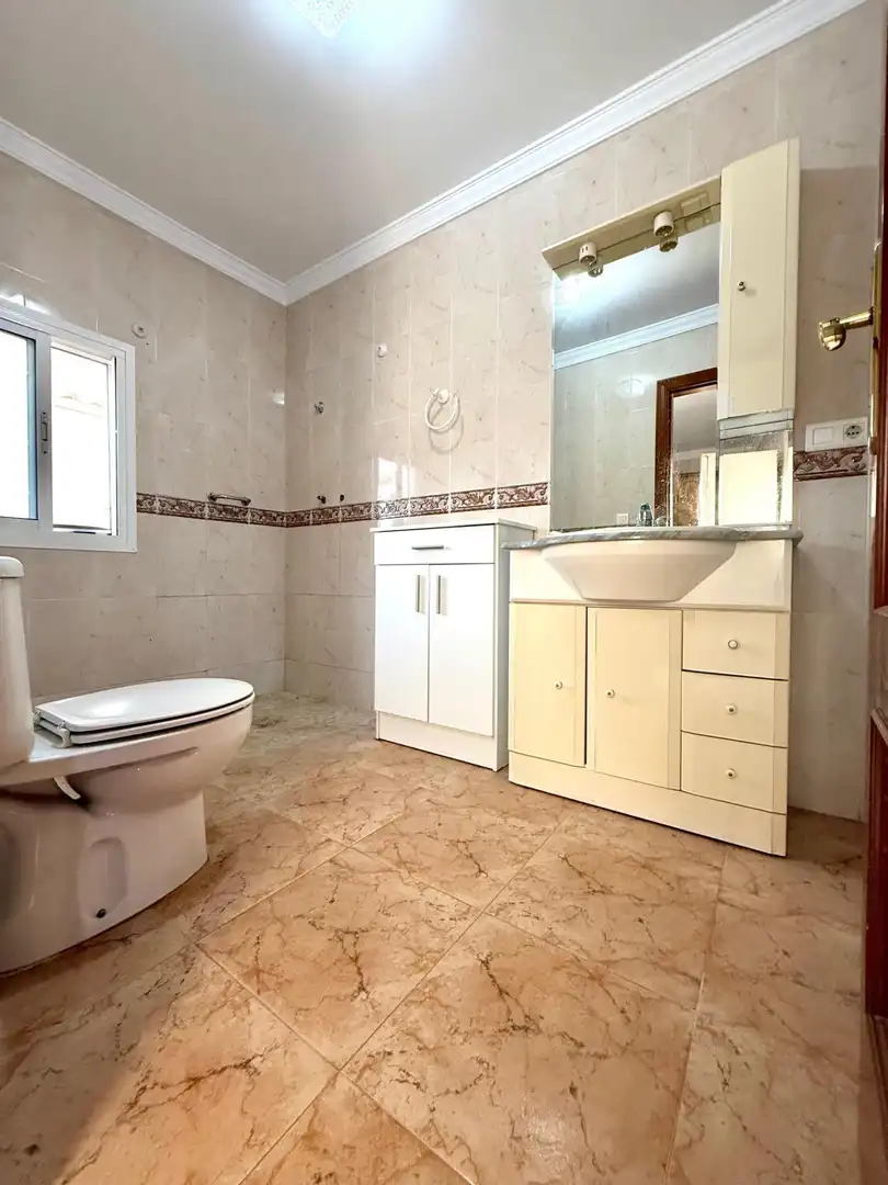 Casa con terraza en venta en Humilladero, imagen 45