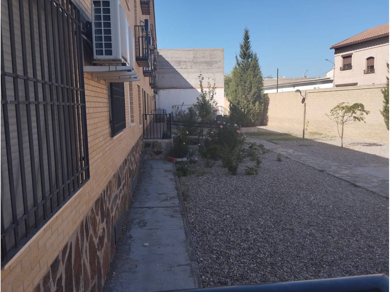 Exterior view of Flat for sale in Yepes  with Furnished, Balcony and Community pool