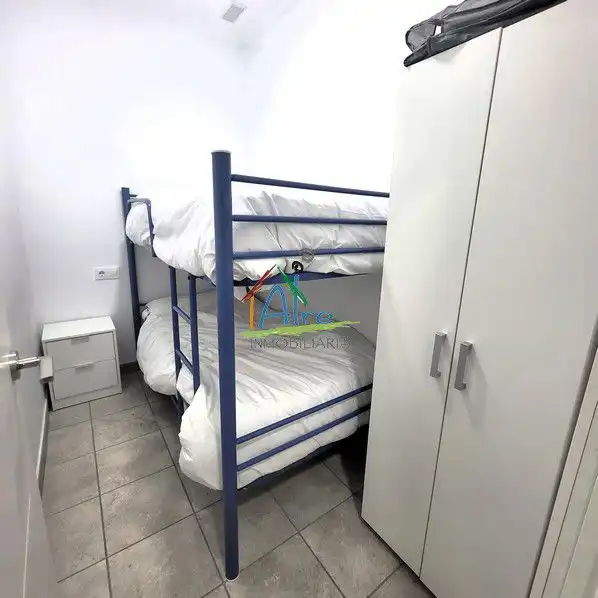 Habitación de Apartamento en venta en Almonte con Aire acondicionado y Amueblado