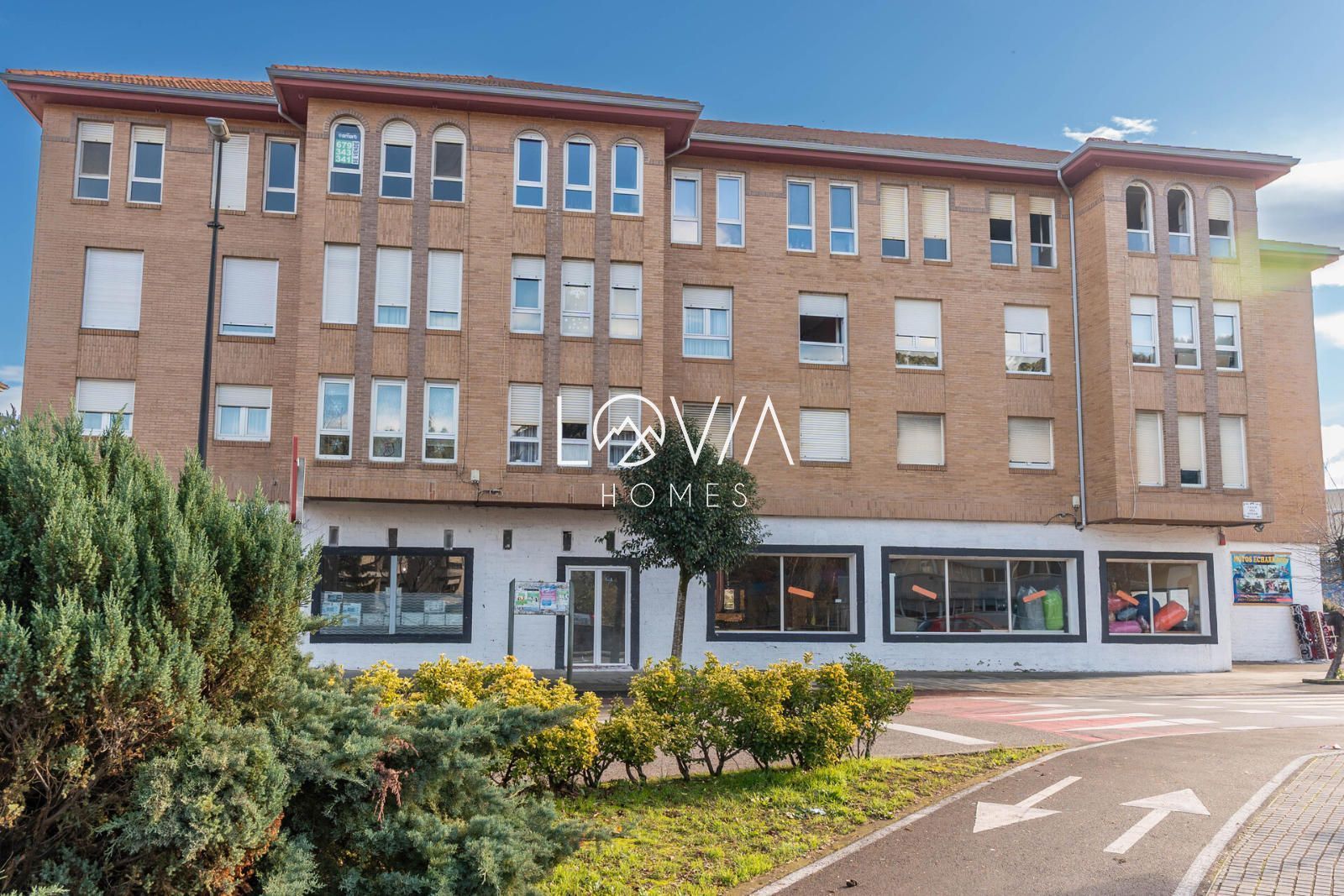 Exterior view of Flat for sale in Cartes  with Storage room