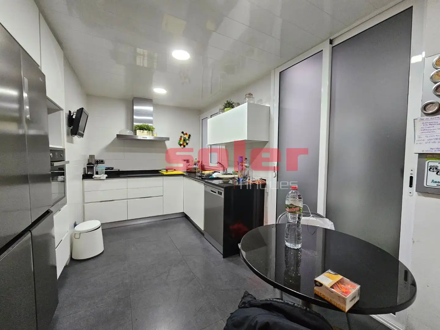 Cocina de Piso en venta en Barcelona con Aire acondicionado y Calefacción