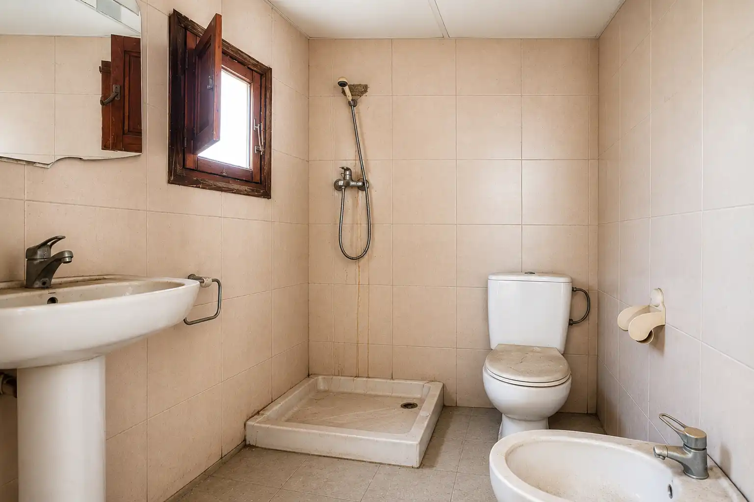Bathroom of Detached homes for sale in Vila-seca  with Private garden, Terrace and Storage room