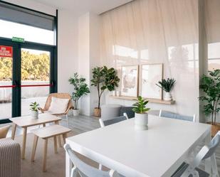 Sala d'estar de Apartament de lloguer en Málaga Capital amb Piscina