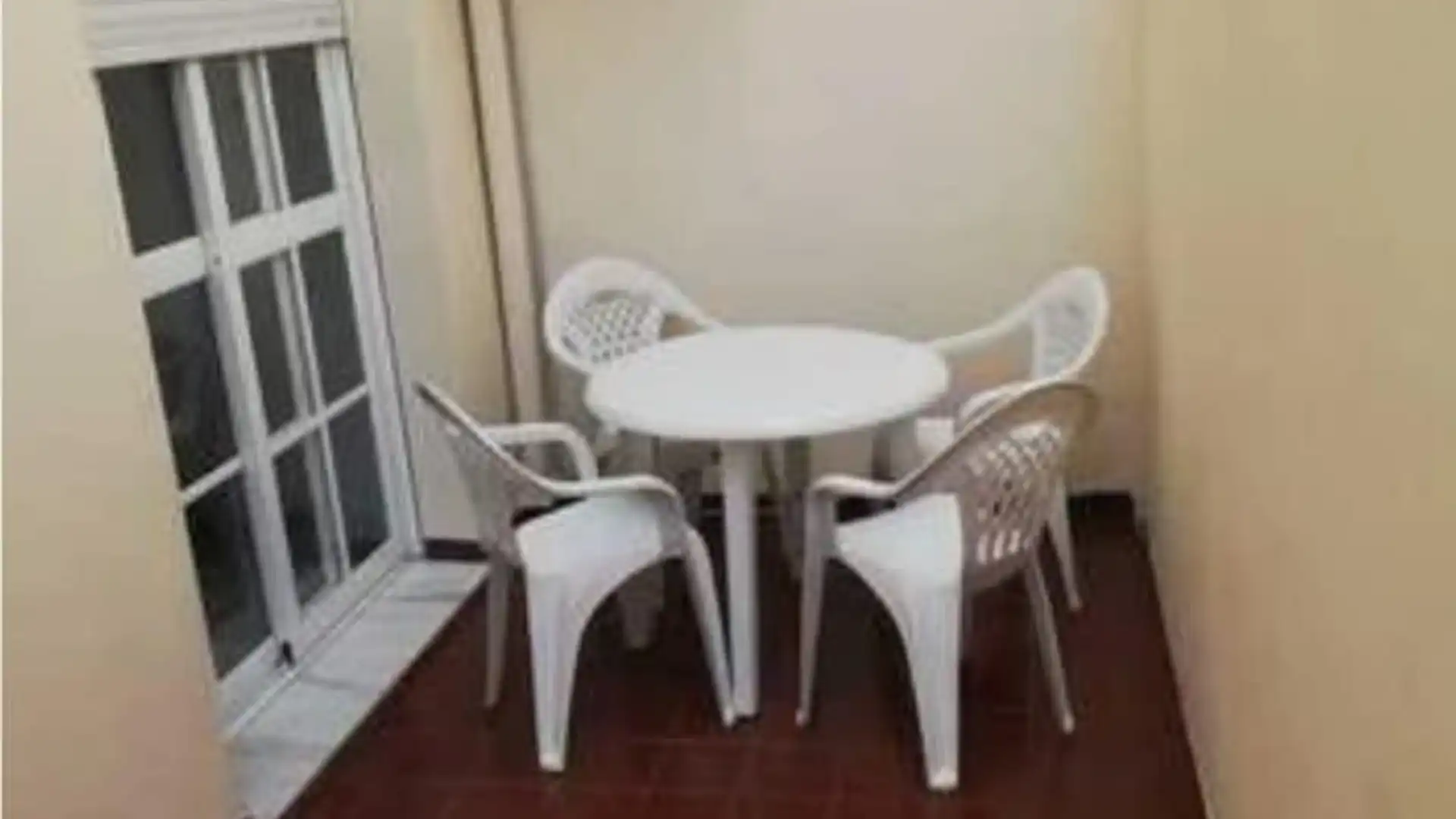 Estudio de alquiler en Puerto Deportivo