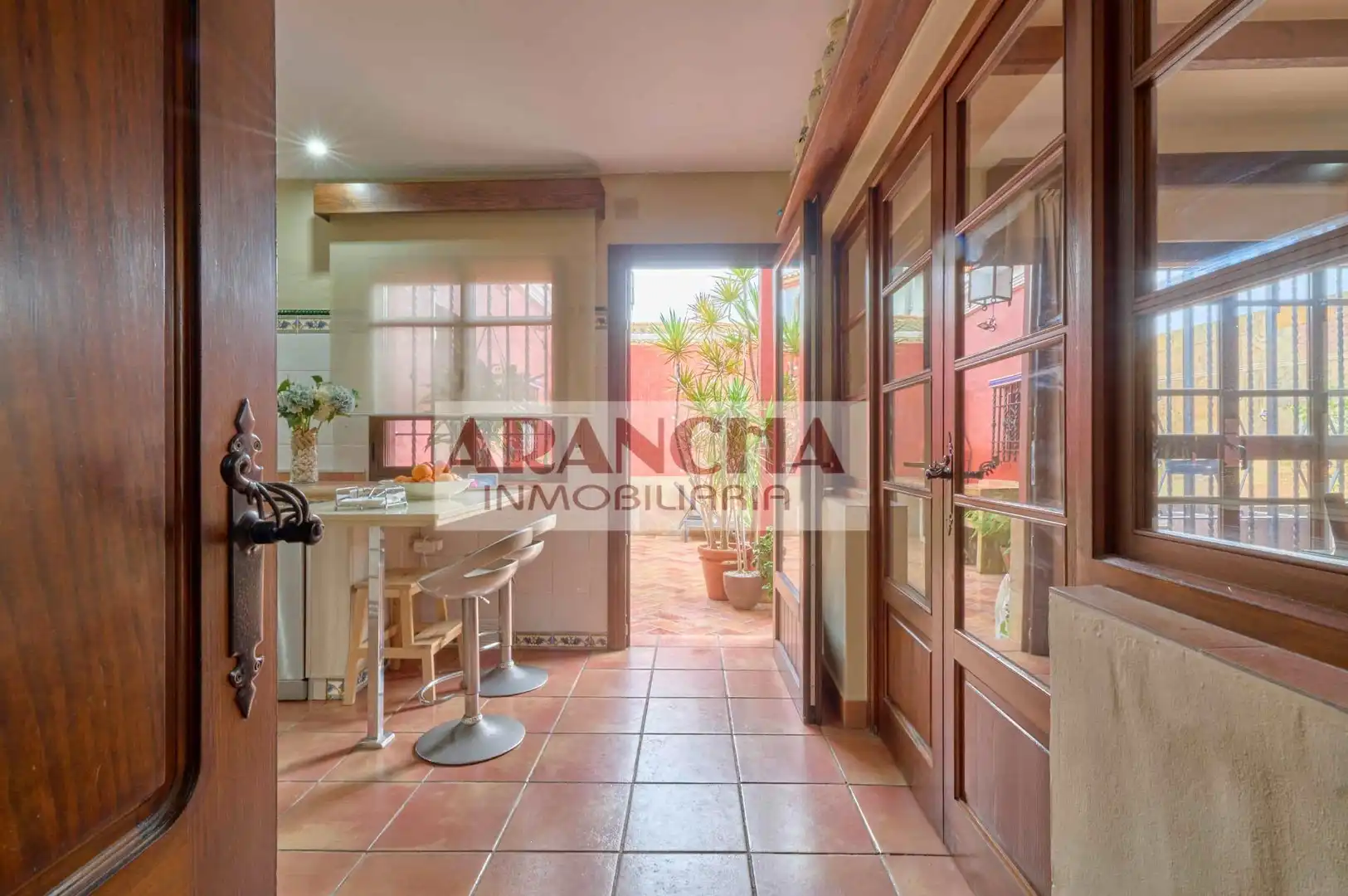 Garden of Houses for sale in Chipiona  with Air Conditioner, Terrace and Storage room