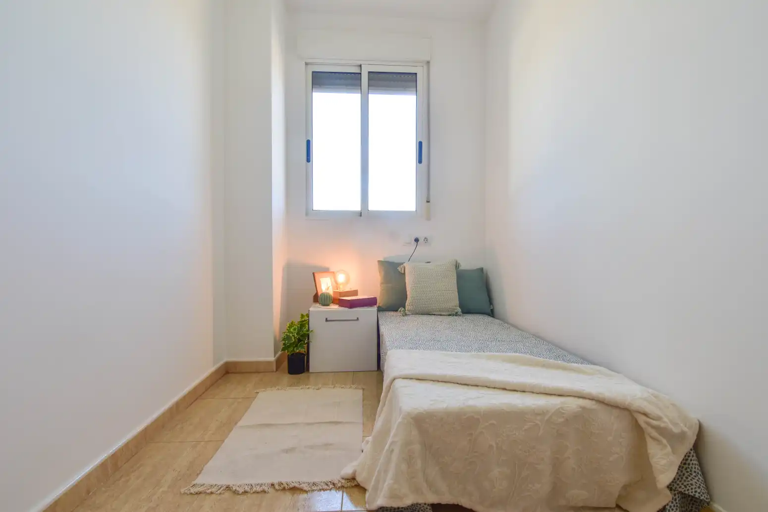 Bedroom of Flat for sale in Museros  with Swimming Pool, Balcony and Community pool