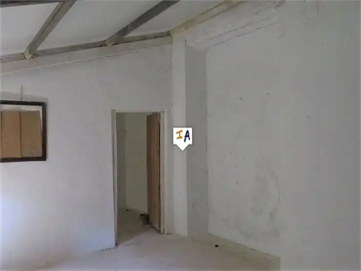 Finca rústica en venda a Fuensanta de Martos