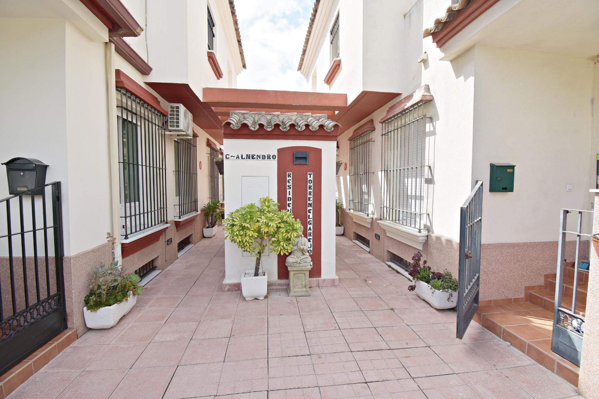 Exterior view of Single-family semi-detached for sale in Jerez de la Frontera  with Terrace