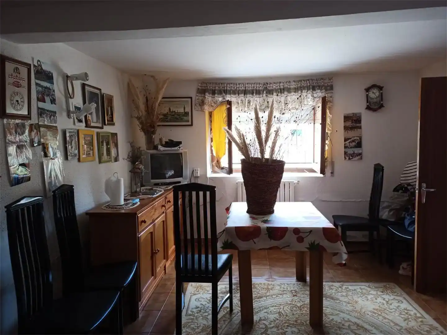 Sala de estar de Casa o chalet en venta en Calahorra de Boedo con Jardín privado, Trastero y Amueblado